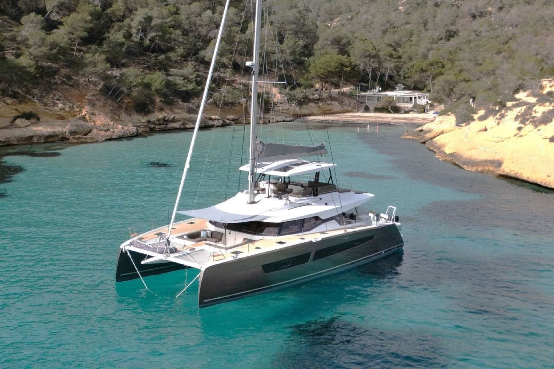 2024 59' Fountaine Pajot